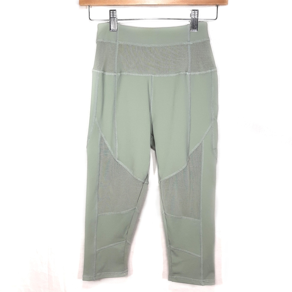 Capri Align Leggings